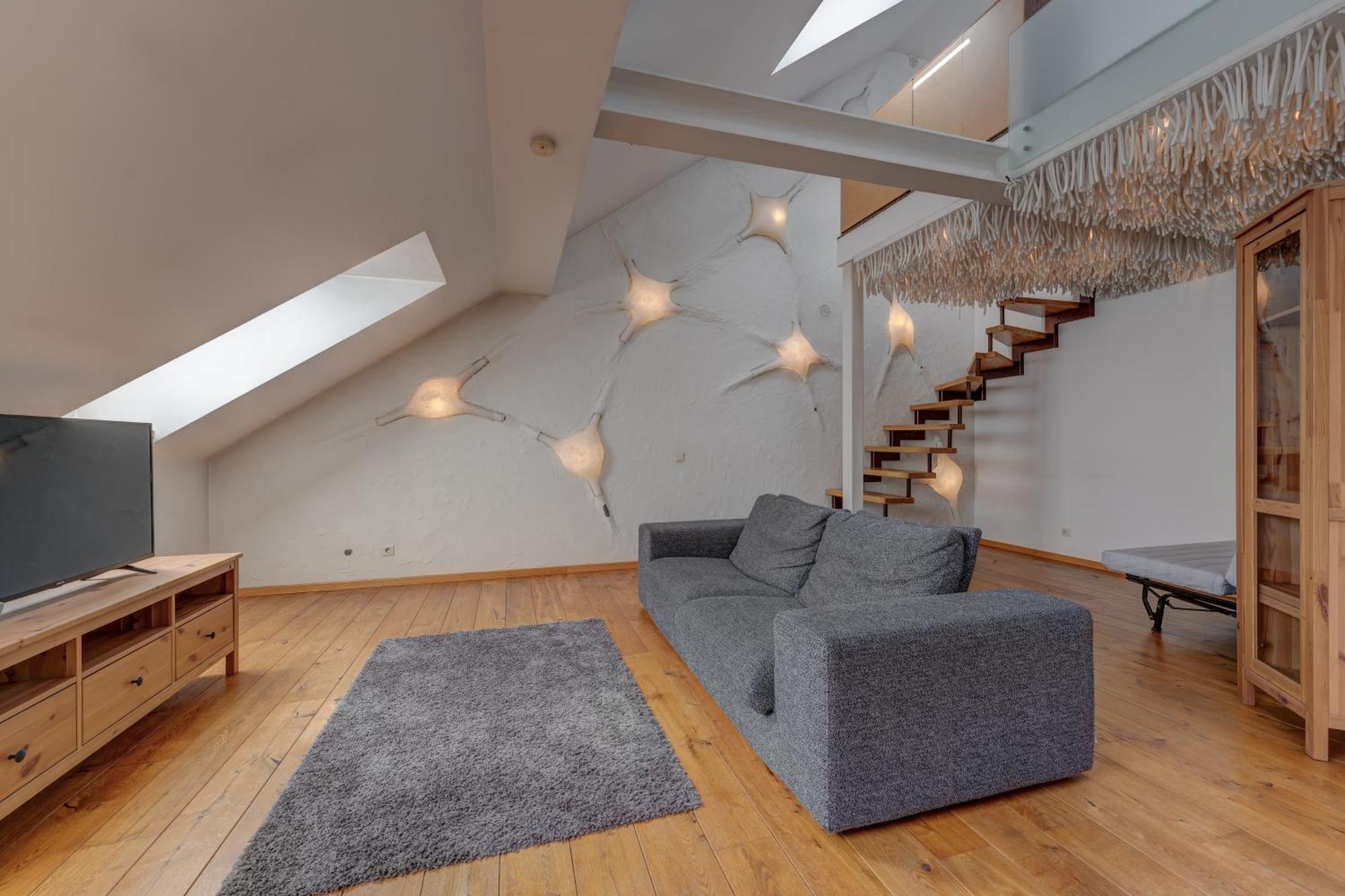 Charming Loft In Oldtown *